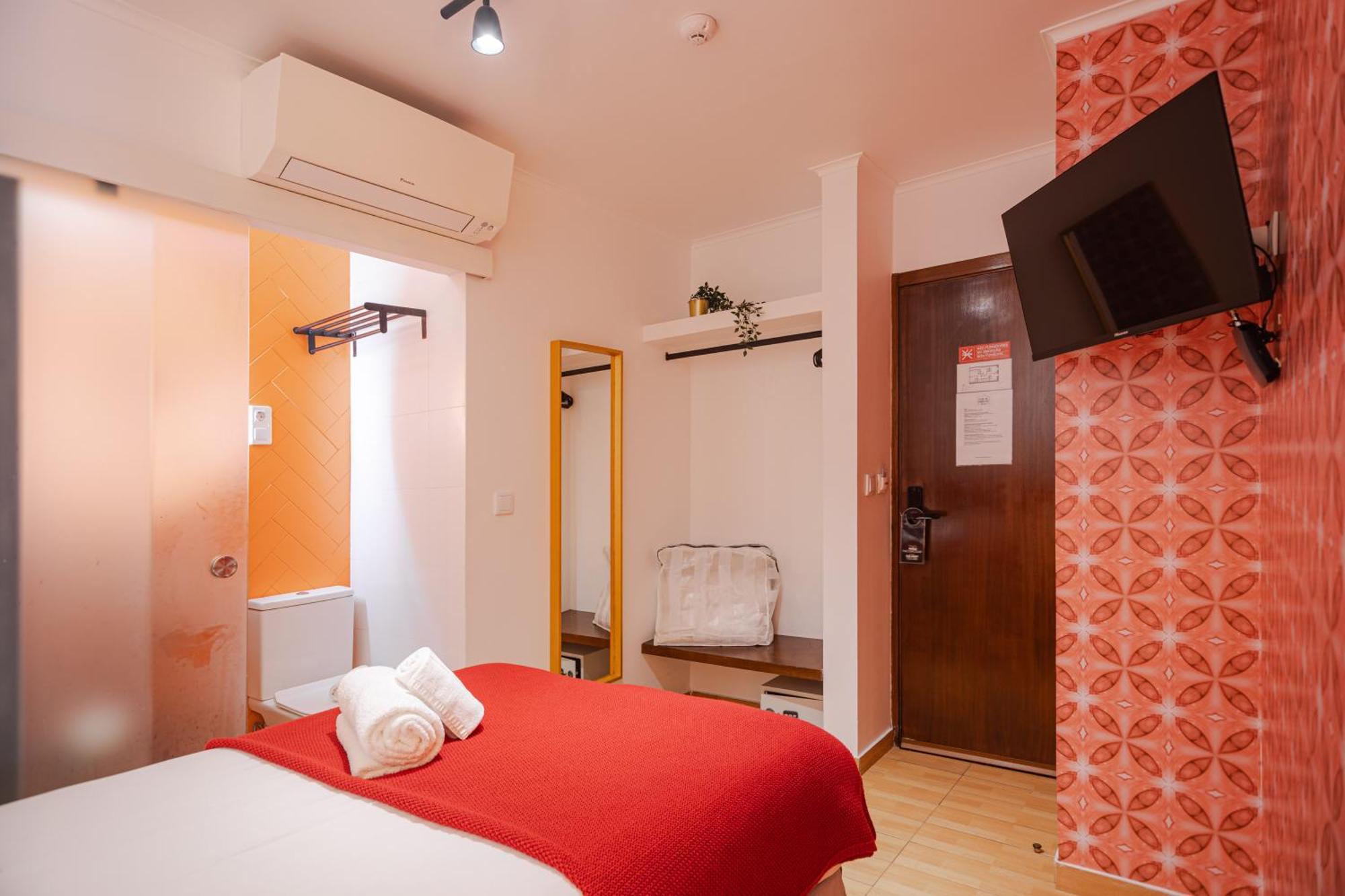 Guest house Local House *